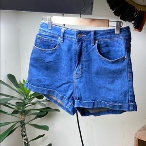 Pacsun high rise shorts size 28